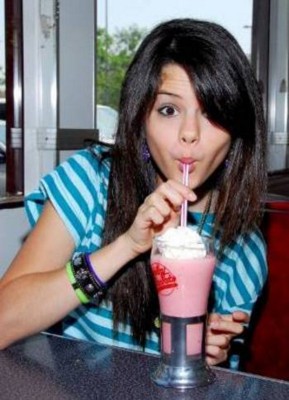 selena-gomez-5.jpg